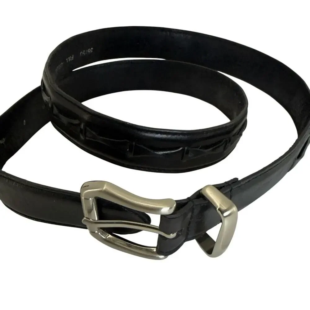Vintage 90s Men's Black Tooled Leather Belt Silver Buckle Size 36.5 USA